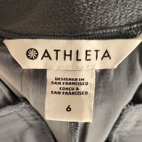 Athleta 2 Piece Set: Salutation Crop Jacket and Brooklyn Heights Cargo Pant - Picture 11 of 16